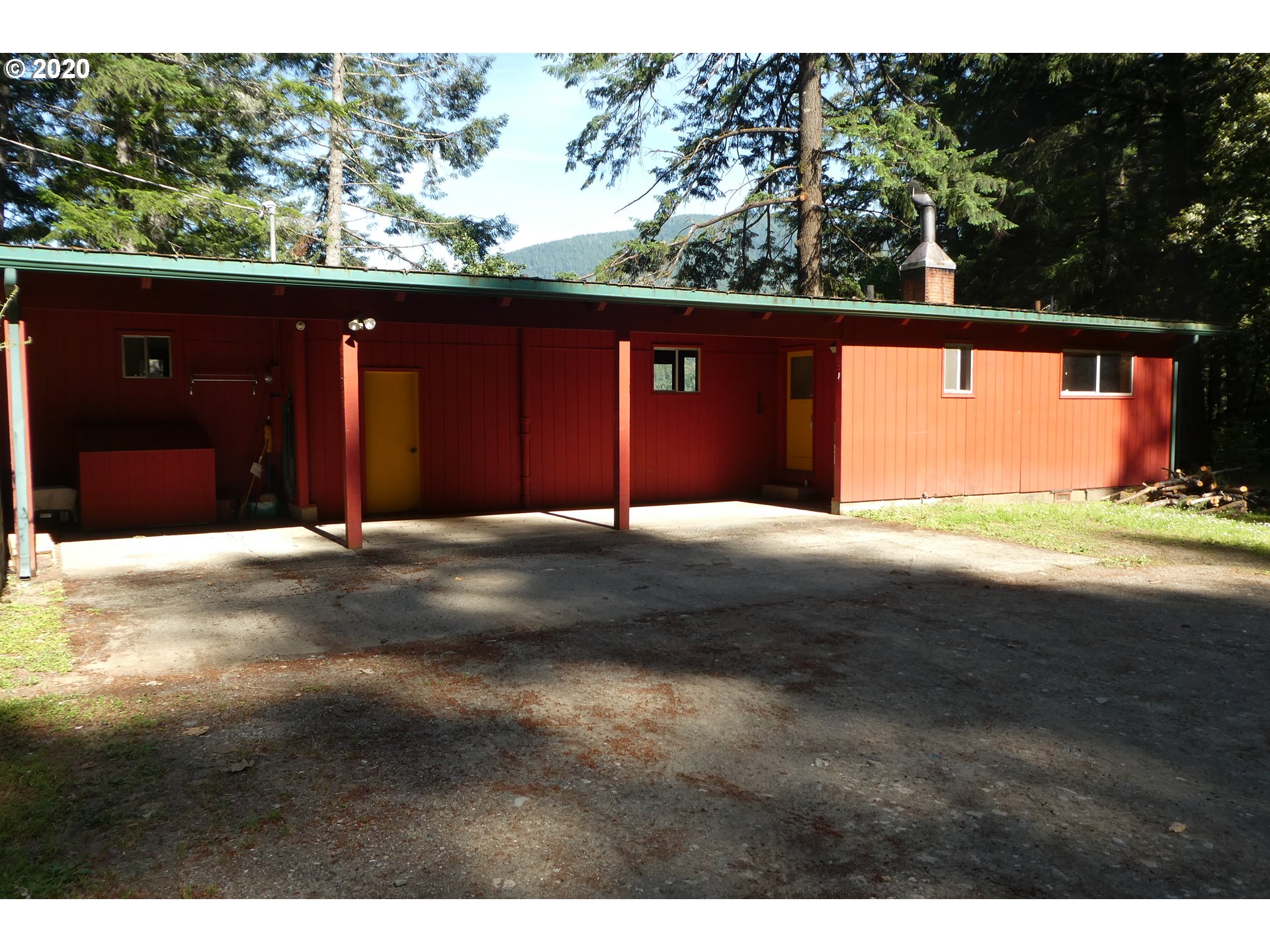 37705 Agness Illahe Road Agness, OR 97406 - Photo 2 of 31