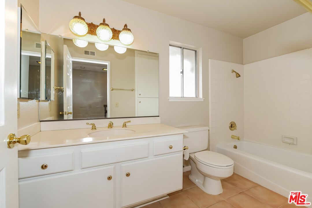 2205 Baseline Road La Verne, CA 91750 - Photo 25 of 27 Gallery Image 25