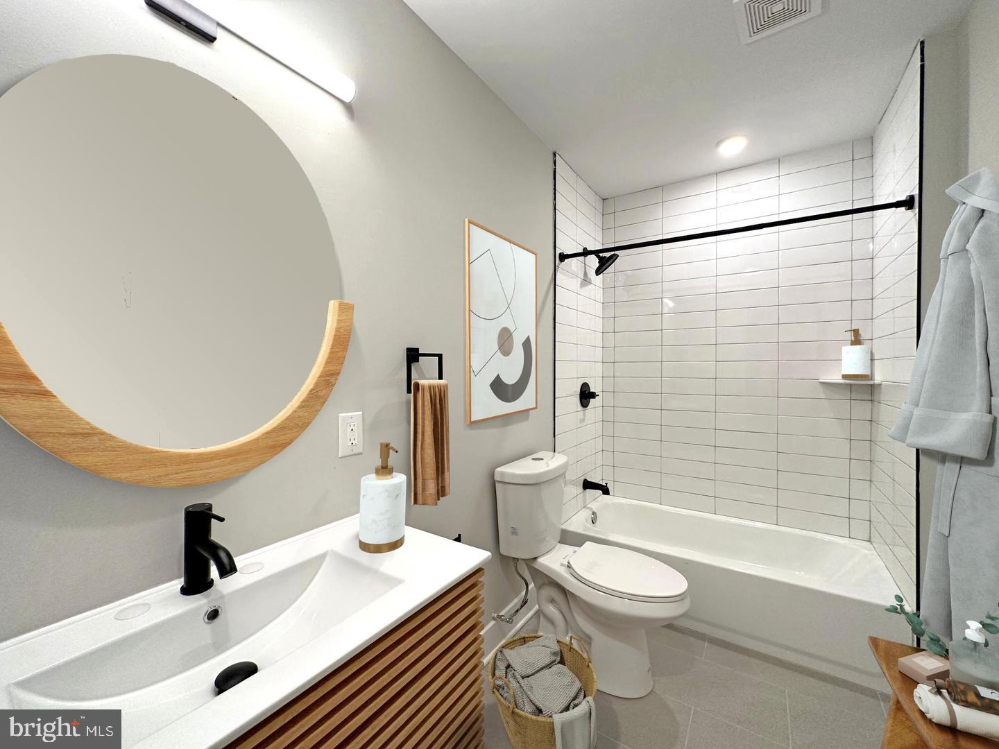 1722 Master Street, Unit 1 Philadelphia, PA 19121 - Photo 8 of 10 Modern bathroom with sleek design elements.