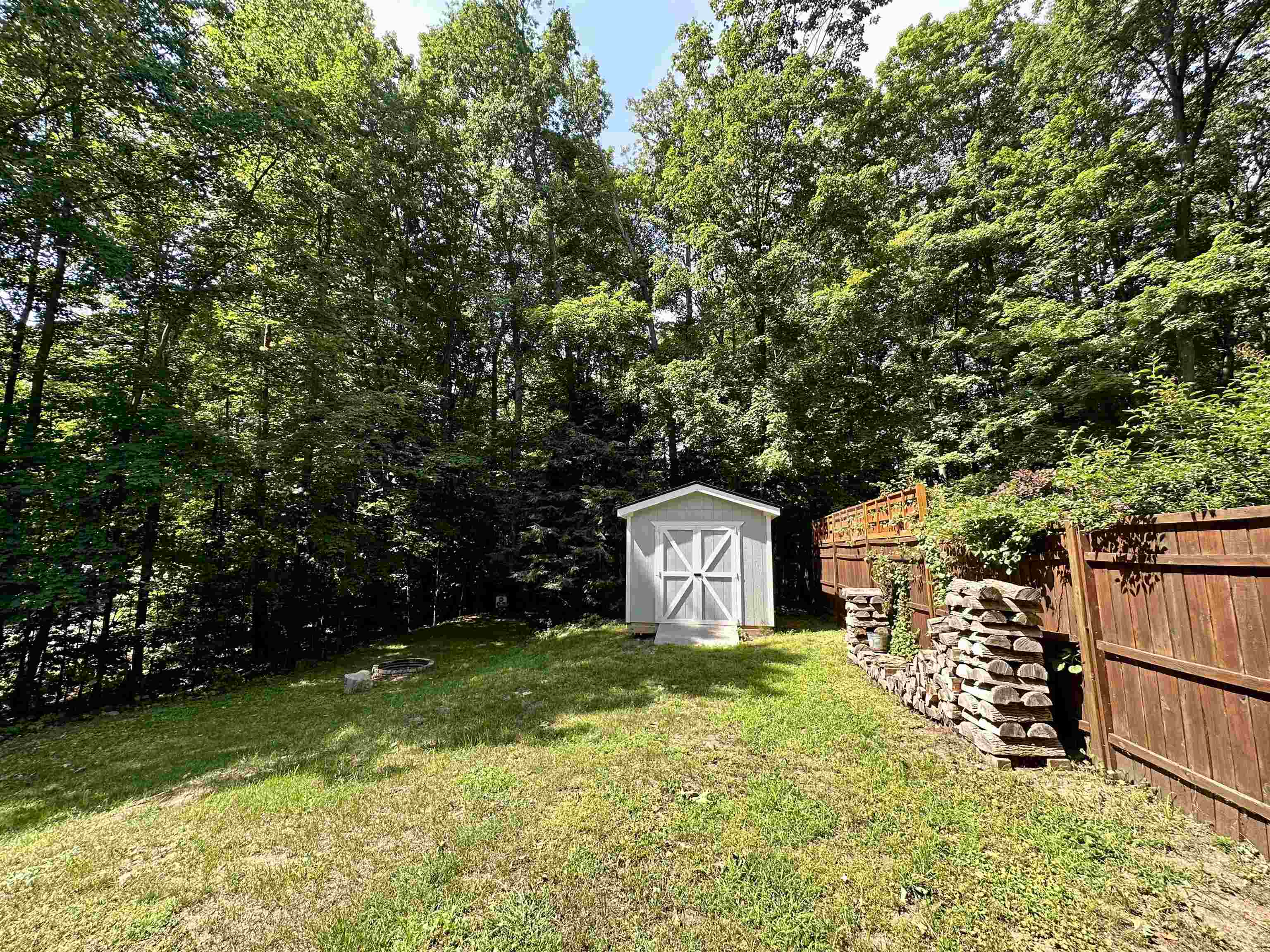 2458 East Potter Road Traverse City, MI 49696 - Photo 3 of 61 1914647-2.JPG
