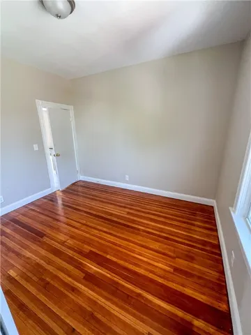 $2,500 | 37 Old Oak Avenue, Cranston, RI 02920