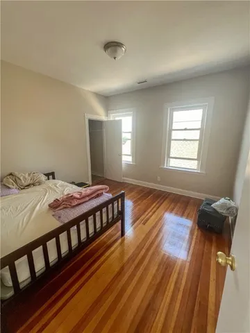 $2,500 | 37 Old Oak Avenue, Cranston, RI 02920