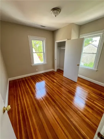 $2,500 | 37 Old Oak Avenue, Cranston, RI 02920