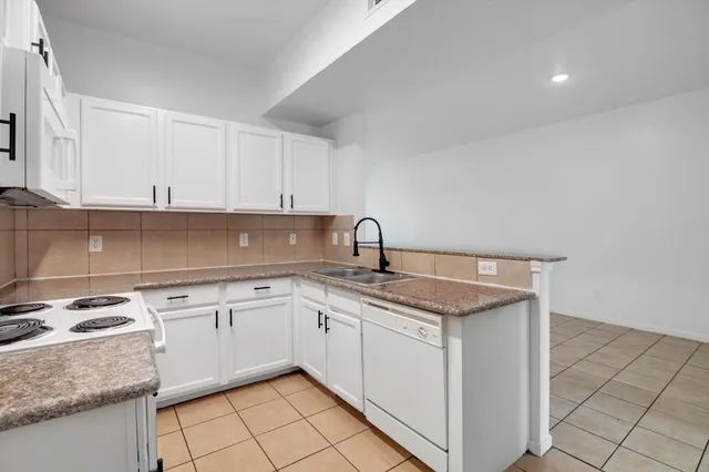 $375,000 | 6933 Liverpool Street, Houston, TX 77021