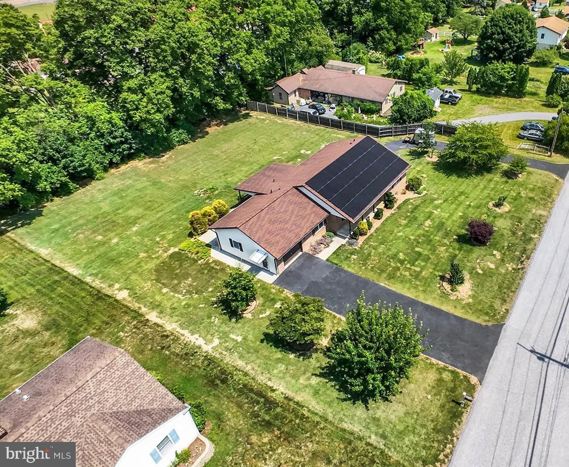 619 Calco Avenue Sinking Spring, PA 19608 - Photo 2 of 22 Rare Spacious lot