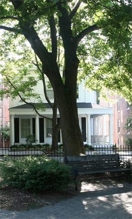 4 Perry Street, Unit A Brookline, MA 02445 - Photo 11 of 12 Gallery Image 11