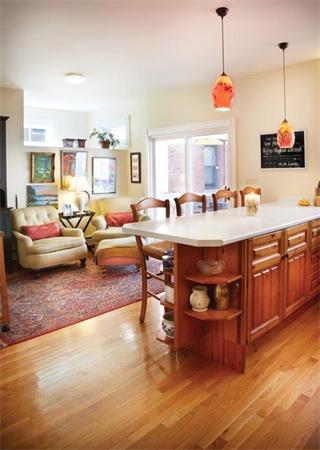 4 Perry Street, Unit A Brookline, MA 02445 - Photo 4 of 12 Gallery Image 4