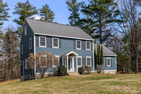 $1,175,000 | 5 Captain Pierce Drive, West Newbury, MA 01985