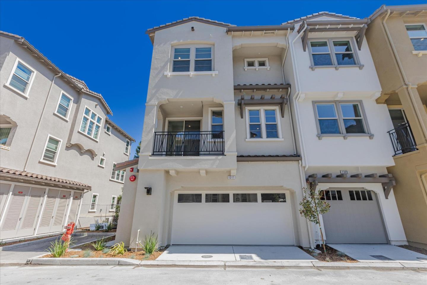 1311 West Middlefield Road Mountain View, CA 94043 - Photo 1 of 1 Gallery Image 1