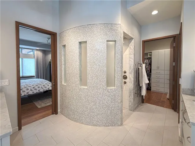 $2,595,000 | 2615 West 98th Street, Leawood, KS 66206