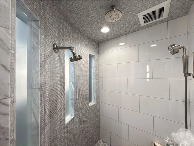 $2,595,000 | 2615 West 98th Street, Leawood, KS 66206