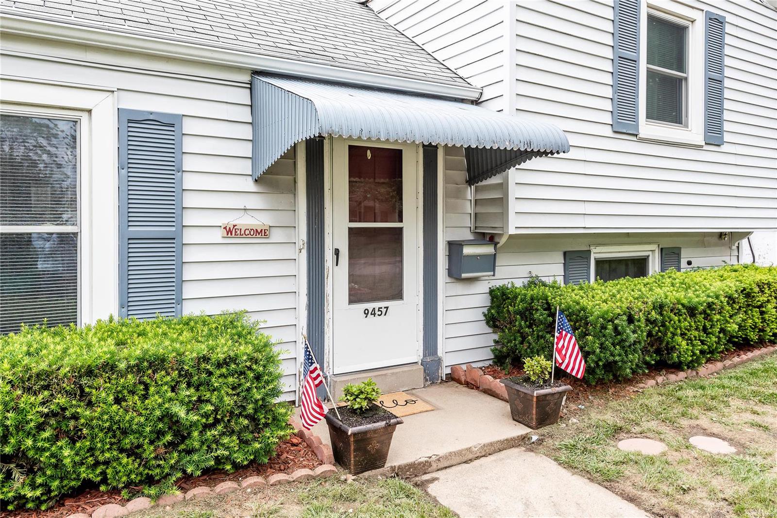 9457 Harold Drive St. Louis, MO 63134 - Photo 2 of 39