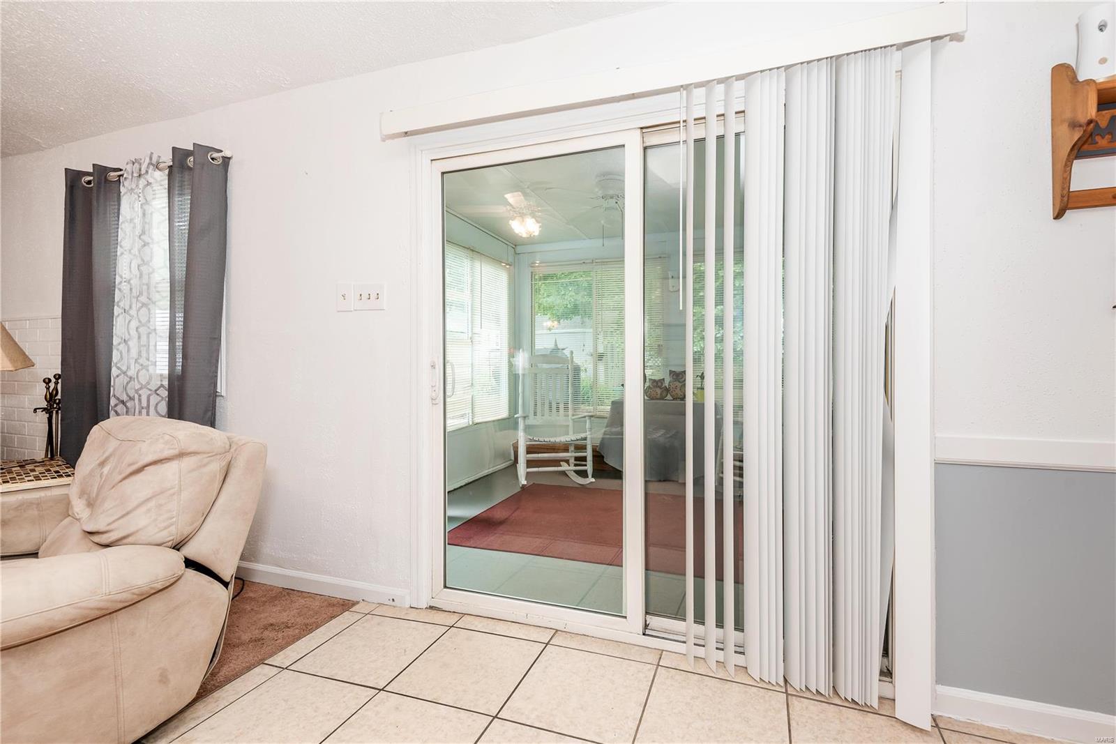 9457 Harold Drive St. Louis, MO 63134 - Photo 21 of 39