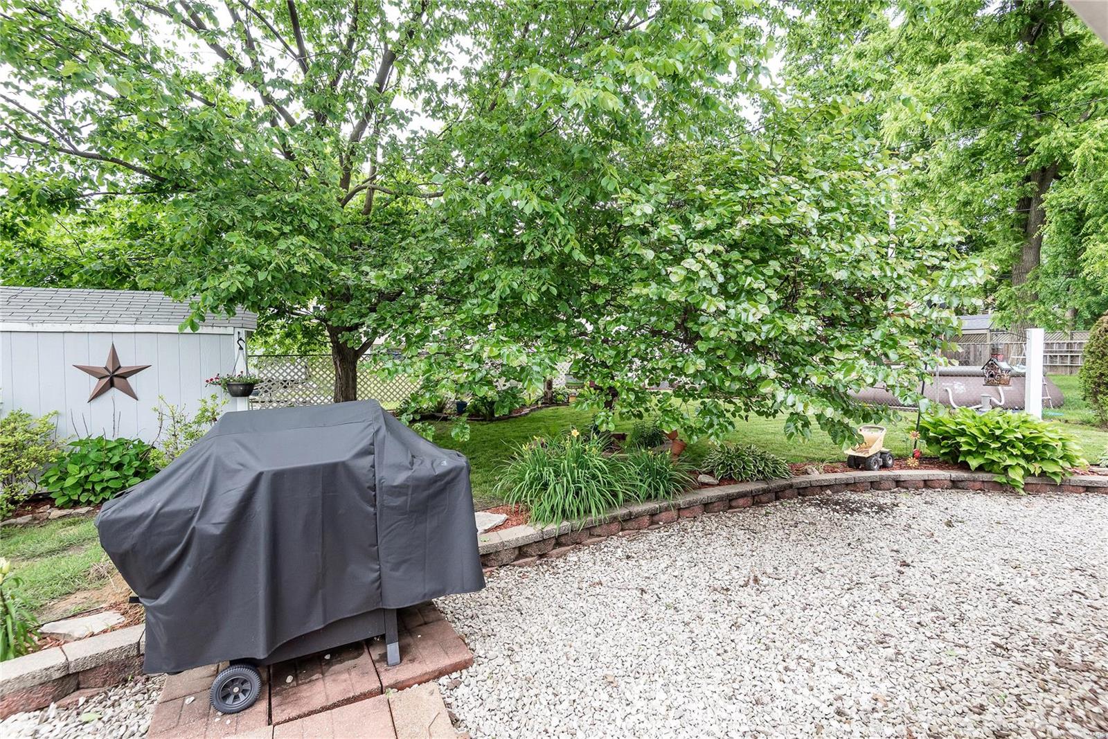 9457 Harold Drive St. Louis, MO 63134 - Photo 38 of 39