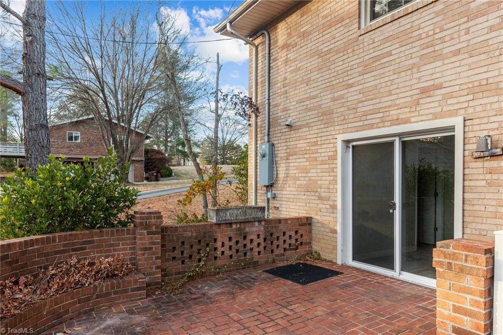 1808 Routh Road Burlington, NC 27217 - Photo 7 of 25 Gallery Image 7