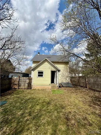 $145,000 | 24 Clyde Street, Hamilton, NY 13332