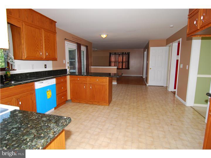 48 Rim View Lane Reading, PA 19607 - Photo 10 of 19 Kitchen