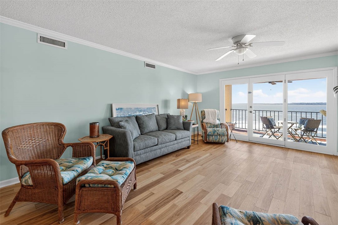 100 Floyd Street, Unit 201 St. Simons Island, GA 31522 - Photo 16 of 31