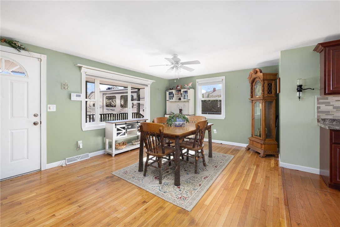 20 Frank Drive Tiverton, RI 02878 - Photo 14 of 48