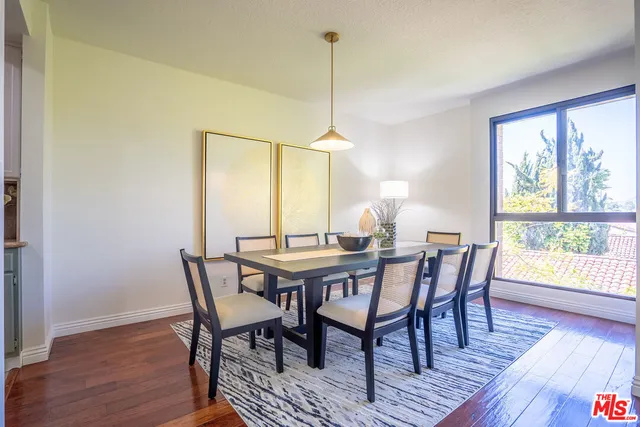 $975,000 | 4477 Wilshire Boulevard, Unit 312, Los Angeles, CA 90010