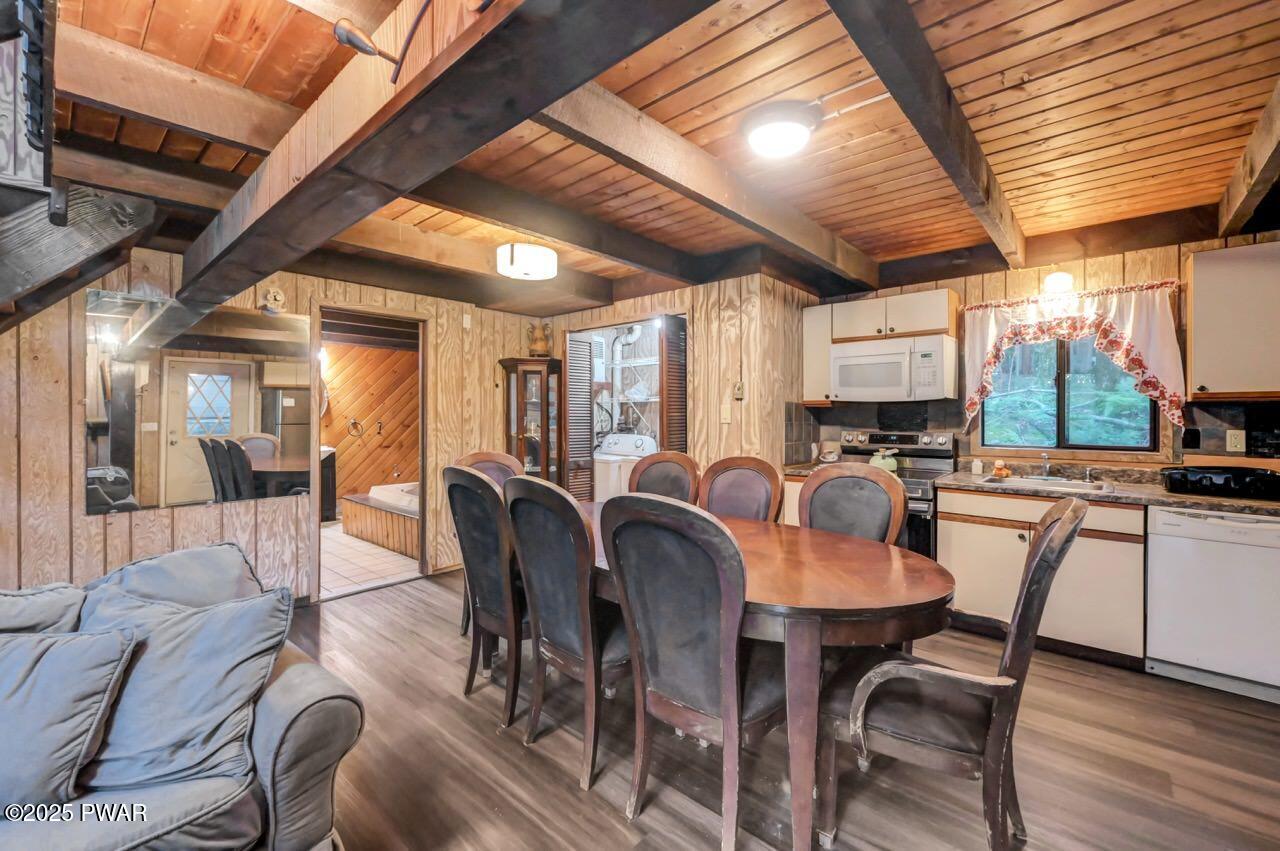 514 Northgate Road, Unit LOT 3308 Lake Ariel, PA 18436 - Photo 6 of 41 Dining Area