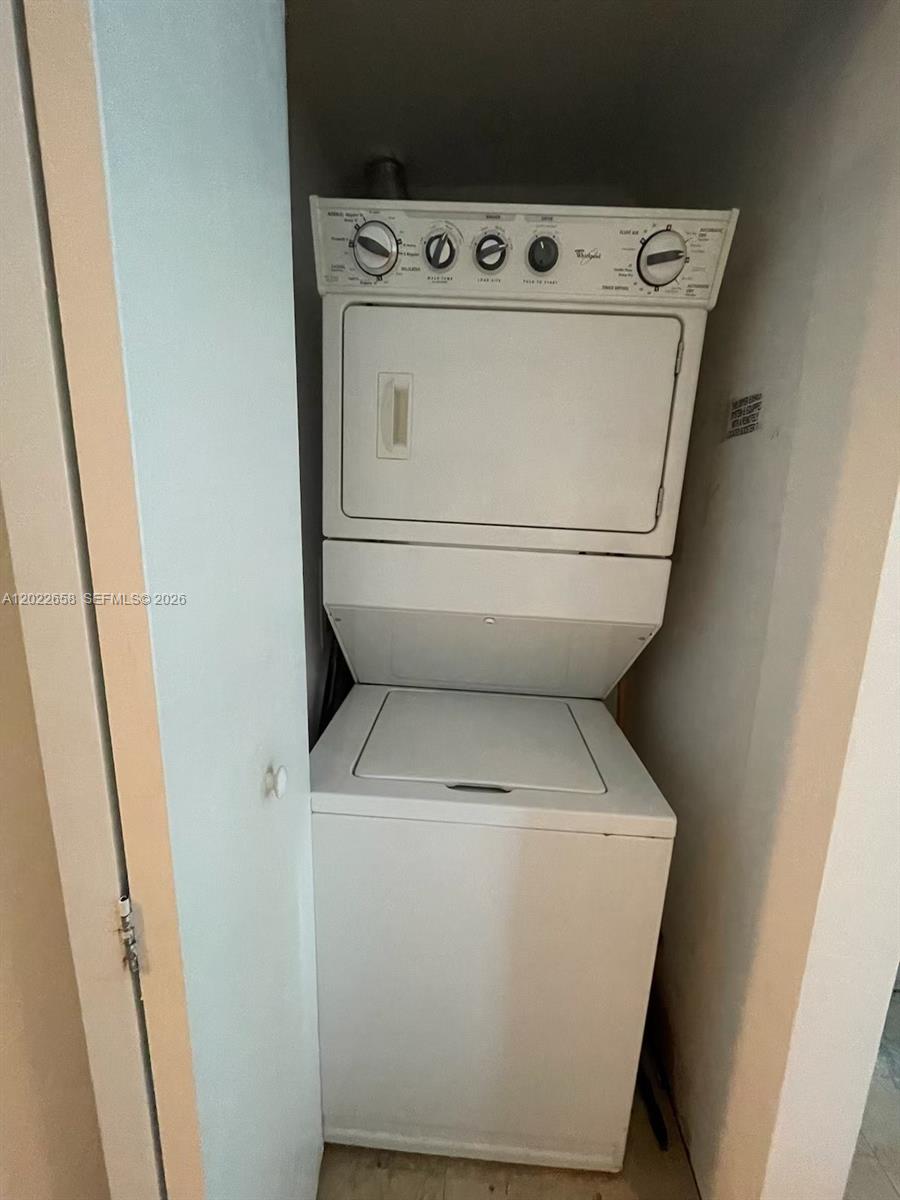 60 Southwest 13th Street, Unit 2210 Miami, FL 33130 - Photo 15 of 22