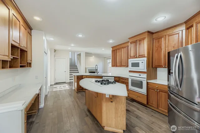 $3,995 | 3227 174th Place Southeast, Bothell, WA 98012