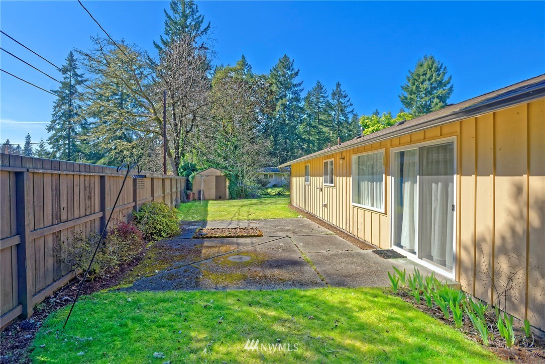 10908 Idlewild Road Southwest Tacoma, WA 98498 - Photo 21 of 35 Gallery Image 21