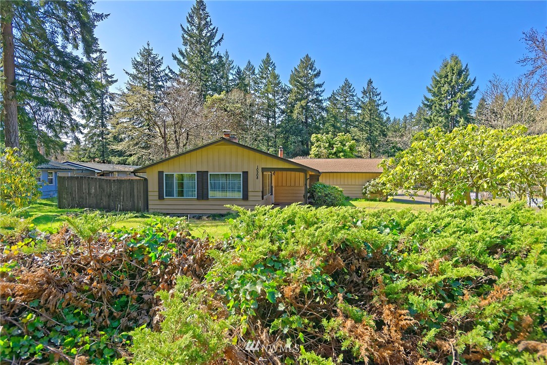 10908 Idlewild Road Southwest Tacoma, WA 98498 - Photo 24 of 35 Gallery Image 24