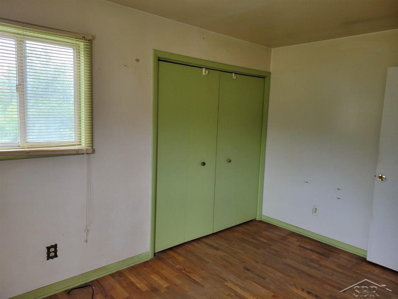 195 South Chapin Road Merrill, MI 48637 - Photo 12 of 17 50081100-11.JPG