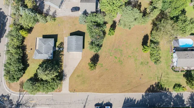 $490,000 | 1300 Harbor Lane North, Plymouth, MN 55447