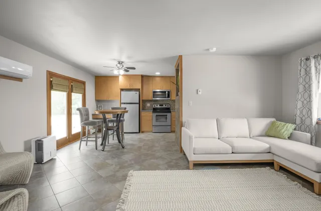 $490,000 | 1300 Harbor Lane North, Plymouth, MN 55447