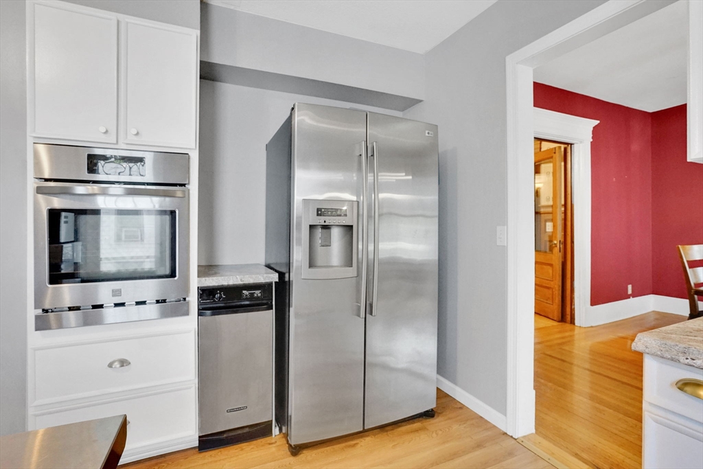 111 Magnolia Terrace Springfield, MA 01108 - Photo 20 of 42