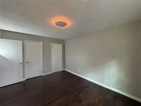 $1,630 | 385 Holly Ridge Drive Northwest, Unit 5, Lilburn, GA 30047