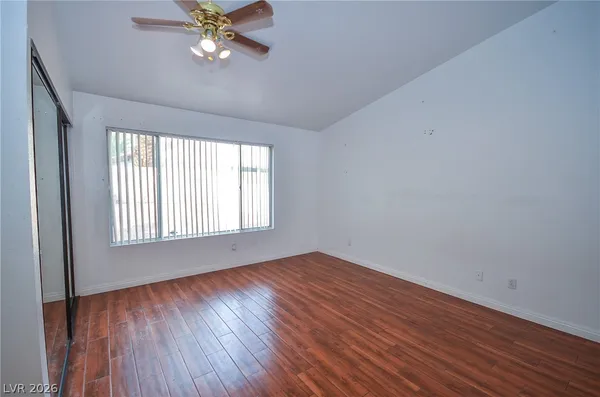 $2,150 | 6762 Shelter Lane, Las Vegas, NV 89103