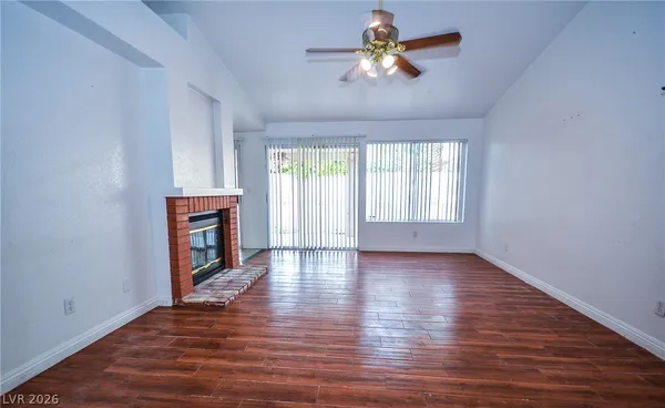 $2,150 | 6762 Shelter Lane, Las Vegas, NV 89103