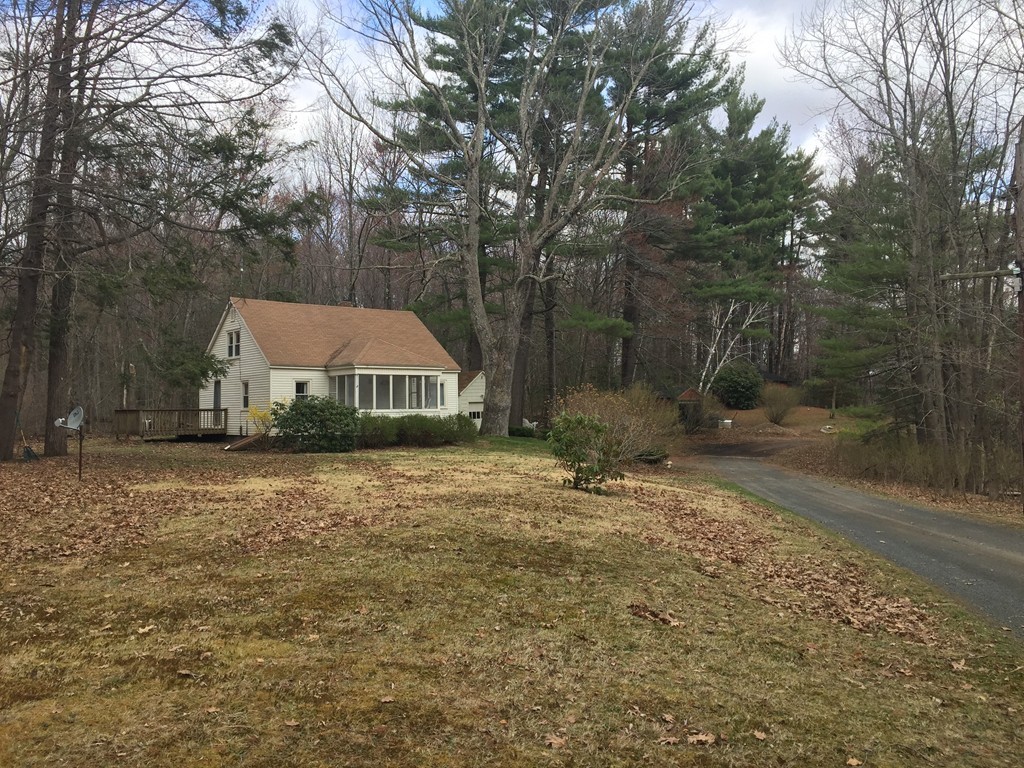 35 Russell Stage Road Blandford, MA 01008 - Photo 3 of 20 Gallery Image 3