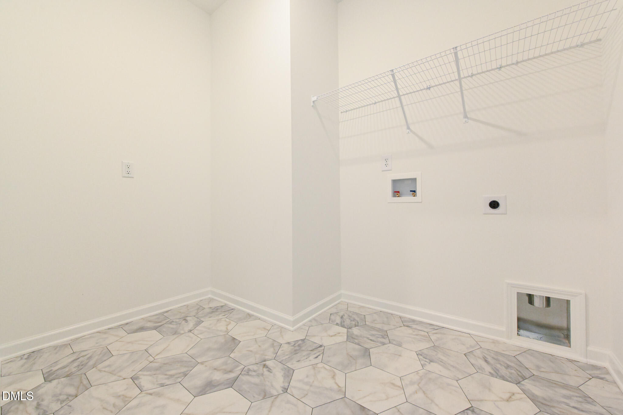 72 South Bream Court Angier, NC 27501 - Photo 22 of 44 a view of a room