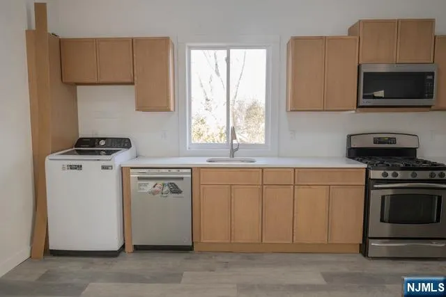 $2,998 | 66 Boulevard, Unit 2, New Milford, NJ 07646