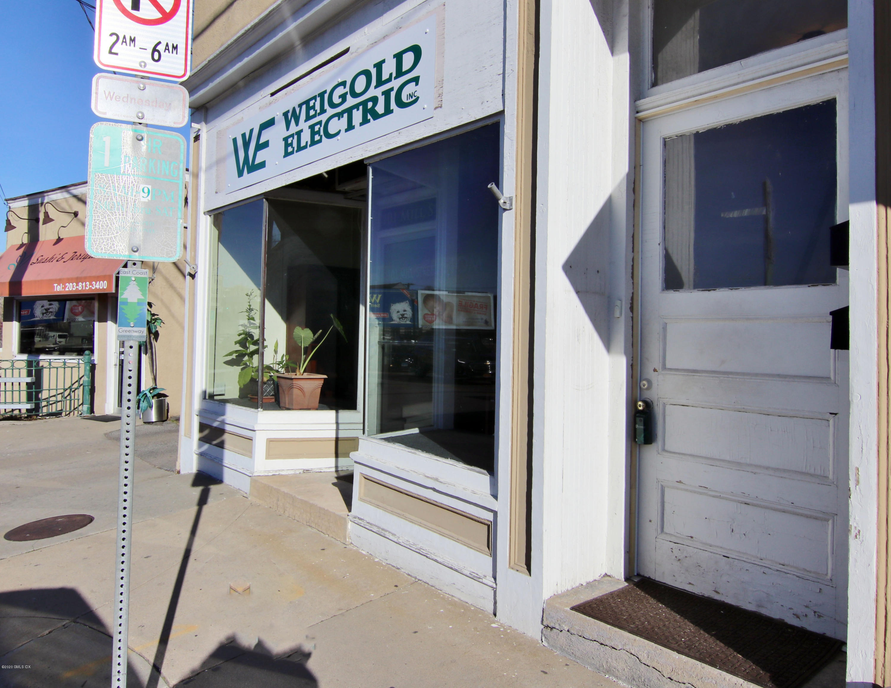 101 Mill Street, Unit 2 Greenwich, CT 06830 - Photo 19 of 26 Entrance Views