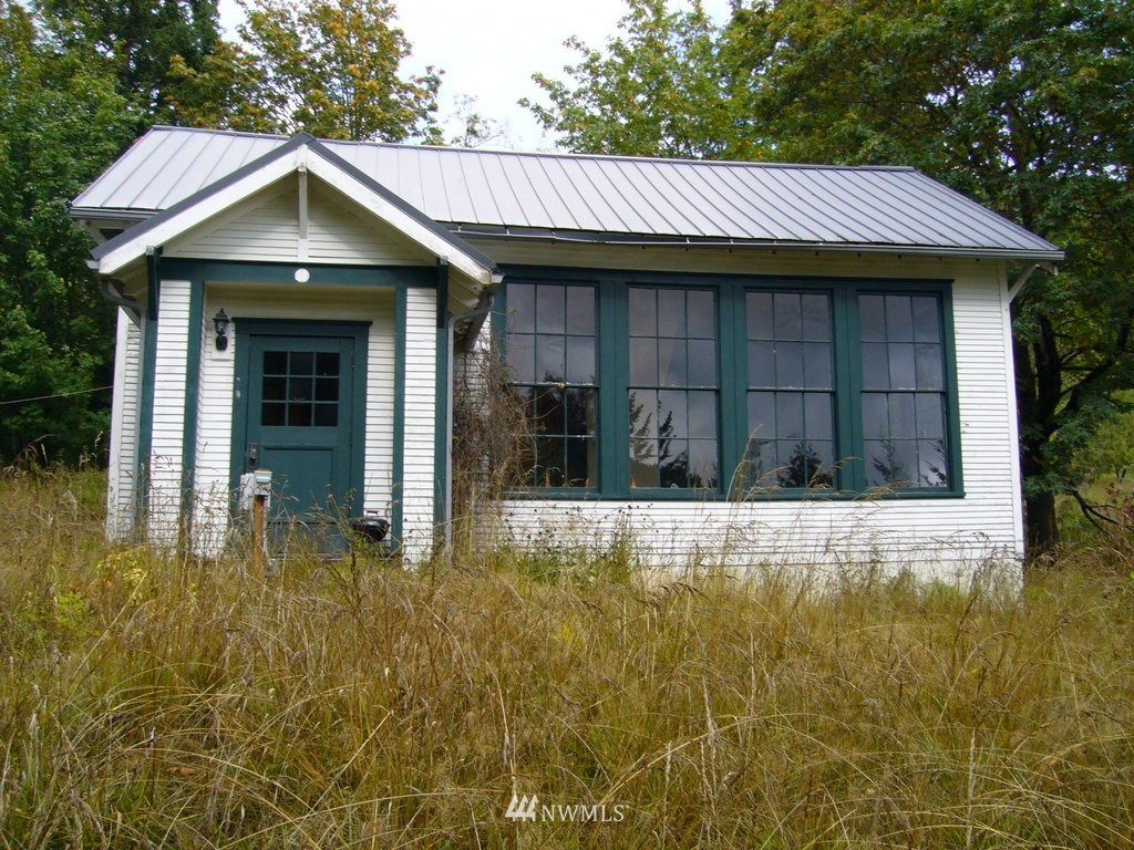 1892 Eden Valley Road Port Angeles, WA 98363 - Photo 1 of 15 Gallery Image 1