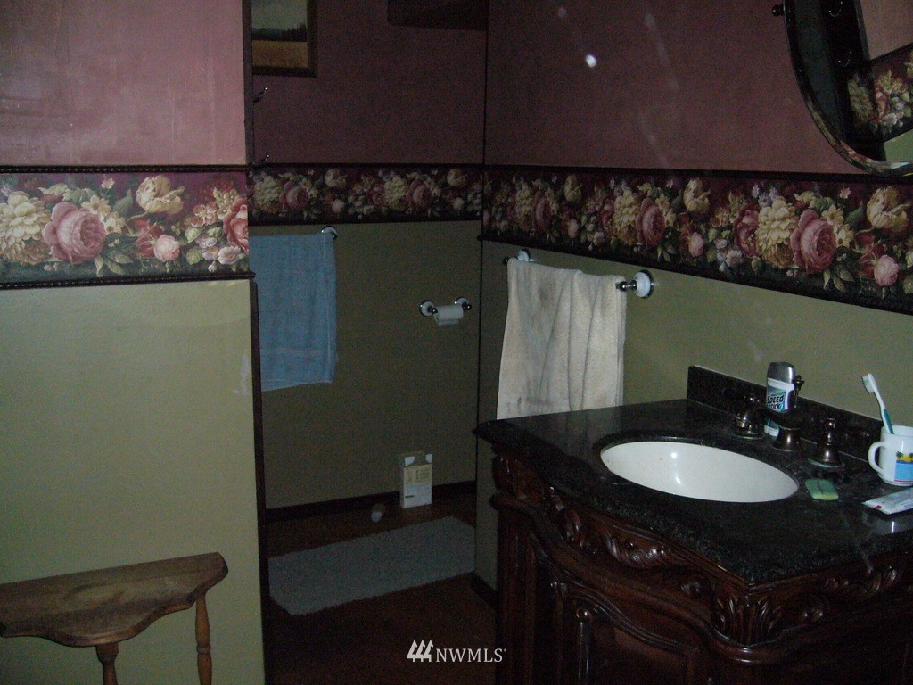 1892 Eden Valley Road Port Angeles, WA 98363 - Photo 9 of 15 Gallery Image 9