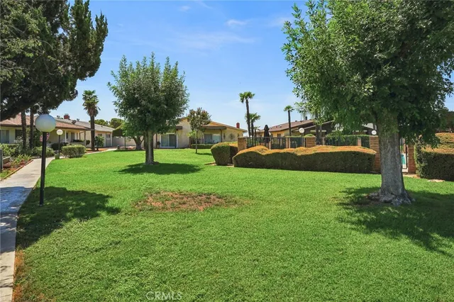 $290,000 | 199 Summit View Drive, Unit B, Calimesa, CA 92320