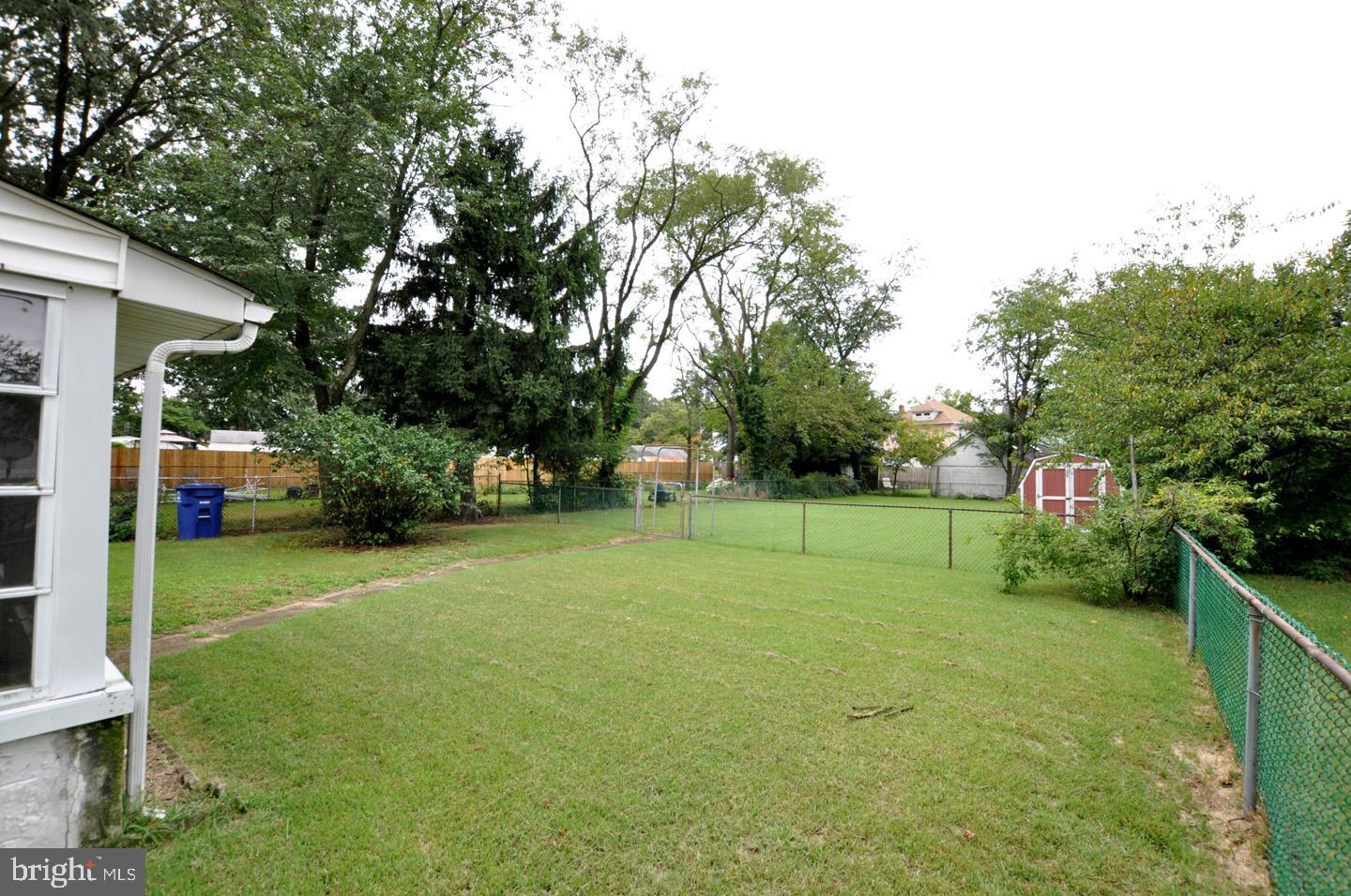 613 Arndt Avenue Riverside, NJ 08075 - Photo 24 of 27 Side Yard