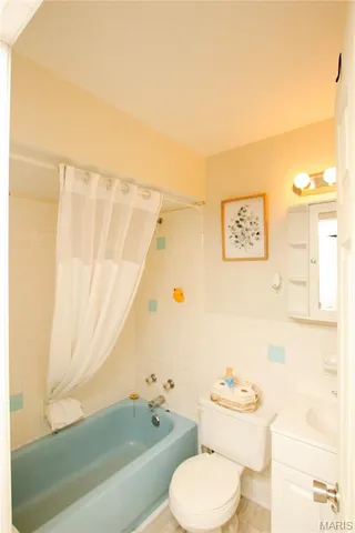 $210,000 | 631 Hawthorn Lane, Sullivan, MO 63080