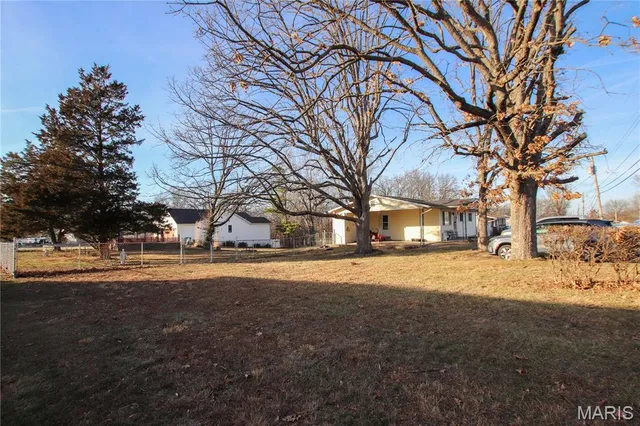 $210,000 | 631 Hawthorn Lane, Sullivan, MO 63080