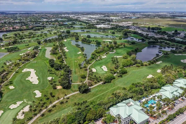 $4,000 | 5252 Northwest 85th Avenue, Unit 1410, Doral, FL 33166