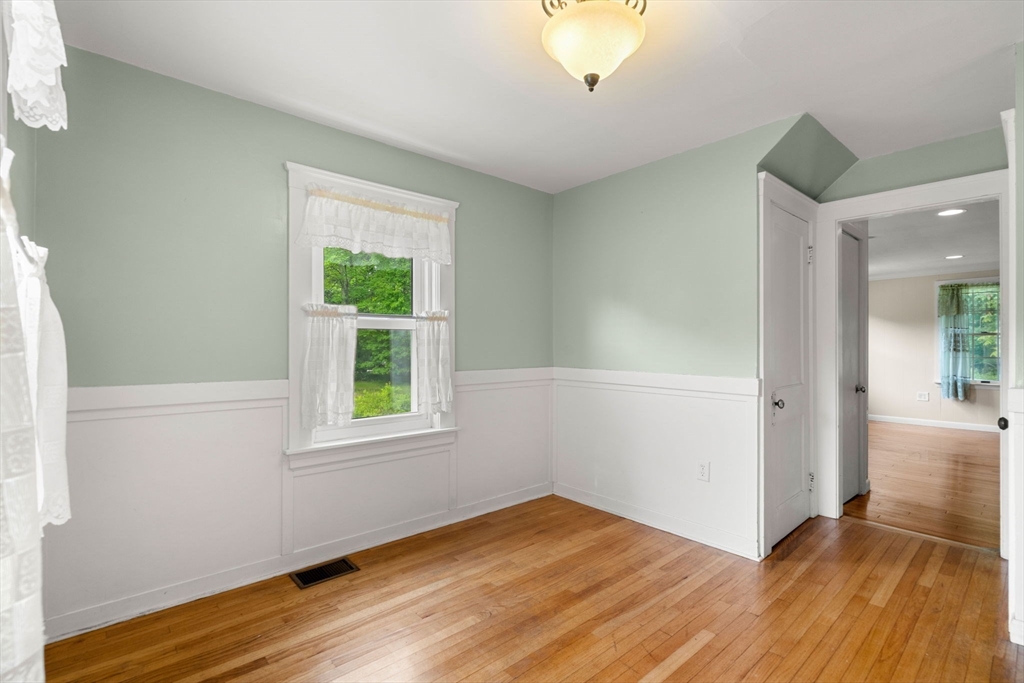 116 Killam Hill Road Boxford, MA 01921 - Photo 11 of 37