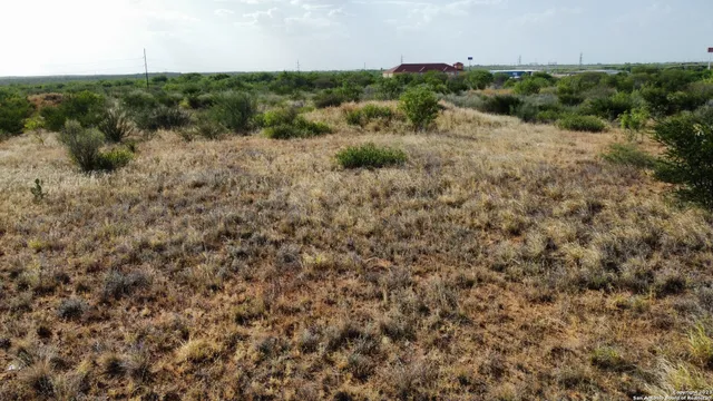 $599,000 | 69 Interstate 35, Cotulla, TX 78014