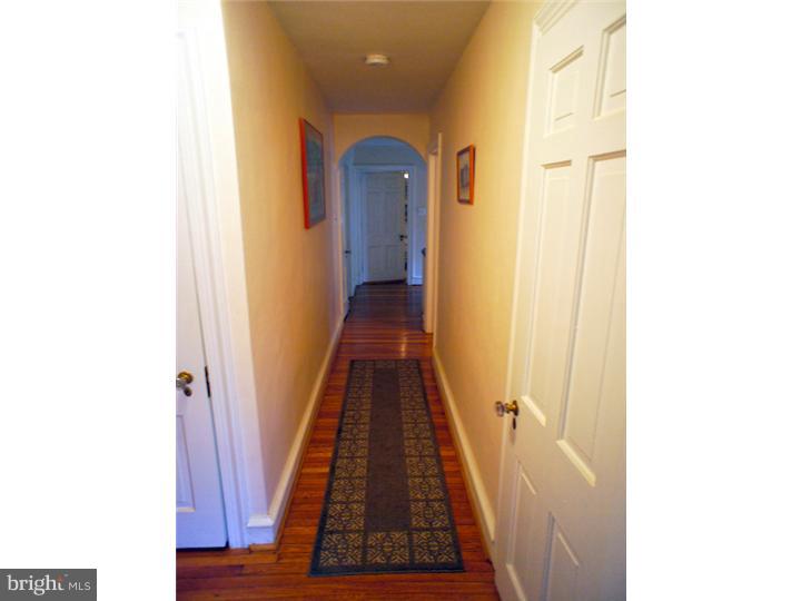 549 Midvale Road Upper Darby, PA 19082 - Photo 14 of 16